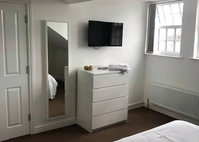 Apartment Harcourt Place Scarborough