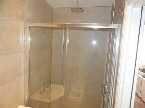 Apartment Harcourt Place *