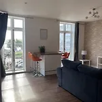 Harcourt Place Appartement *