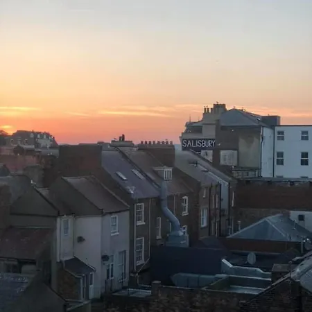 Harcourt Place * Scarborough
