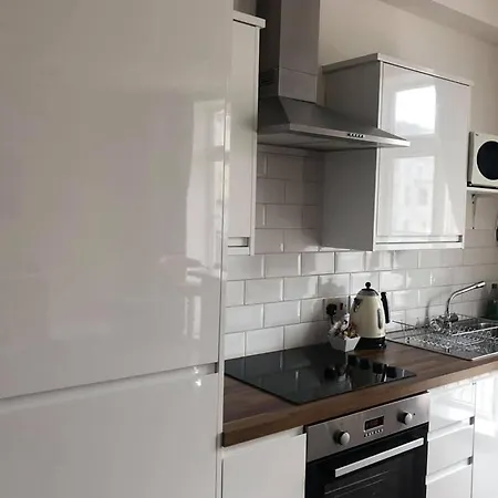 Apartment Harcourt Place Scarborough